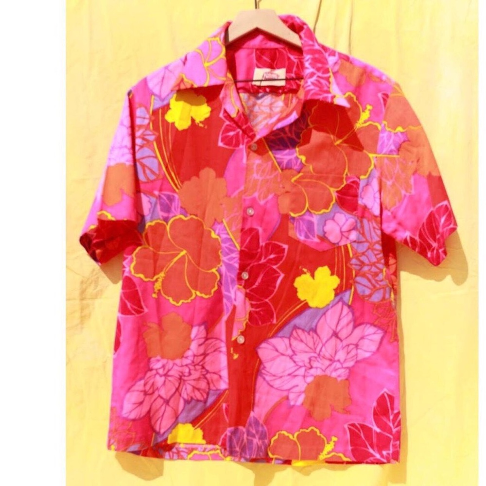 Vintage Button Down Authentic Pomare 60s early 70s Hawaiian Neon Floral Shirt.